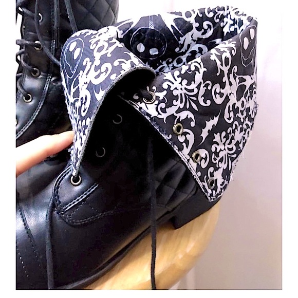 RARE Jack Skellington Black Quilted Lace Up Combat Boots by Disney & HT Sz 8 - Picture 8 of 9